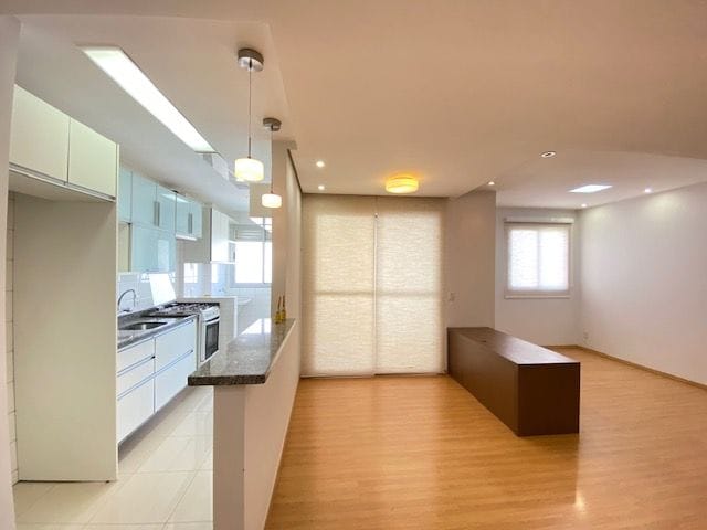 Apartamento com 88m² 2 quartos e 2 banheiros, à venda, no bairro Gleba Palhano em Londrina
