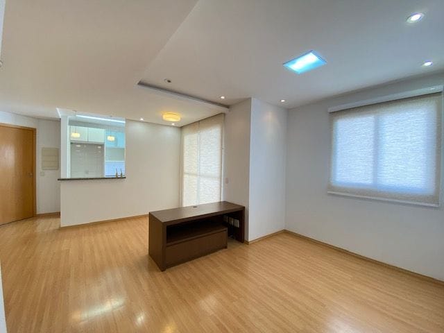 Apartamento com 88m² 2 quartos e 2 banheiros, à venda, no bairro Gleba Palhano em Londrina