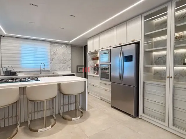 Apartamento 3 quartos e 5 banheiros, à venda, no bairro Santa Rosa em Londrina