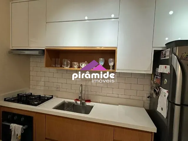 Apartamento com 70m² 3 quartos e 2 banheiros, à venda, no bairro Parque Industrial em São José dos Campos