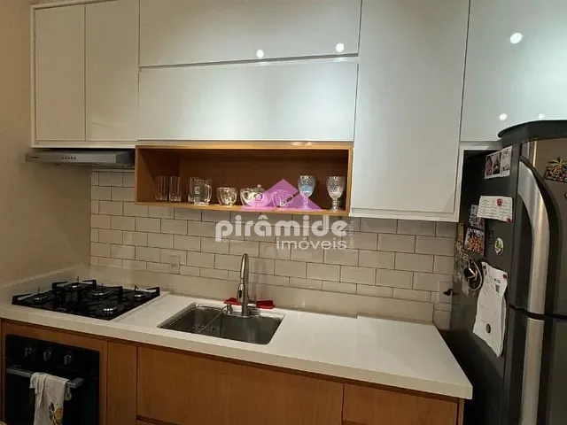 Apartamento com 70m² 3 quartos e 2 banheiros, à venda, no bairro Parque Industrial em São José dos Campos