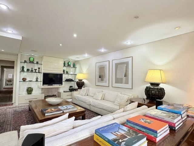 Apartamento com 180m² 3 quartos e 3 banheiros, à venda, no bairro Higienópolis em São Paulo