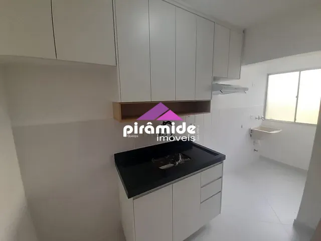 Apartamento com 53m² 2 quartos e 1 banheiro, para alugar, no bairro Monte Castelo em São José dos Campos