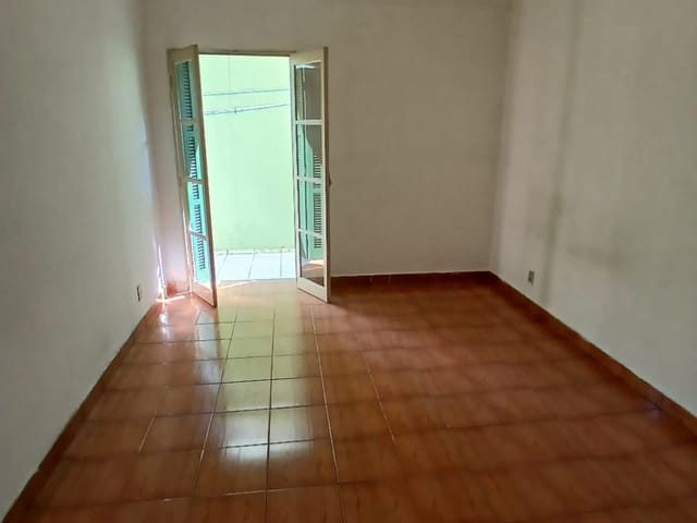 Foto do Apartamento - Apartamento de  40m²  com quintal para locação, 2 dormitórios, 2 banheiros, à 850m da Estação Belém, São Paulo, SP | Organização Imobiliária Açores