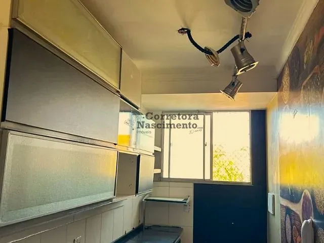 Apartamento 3 quartos e 2 banheiros, para alugar, no bairro Jardim Califórnia em Jacareí