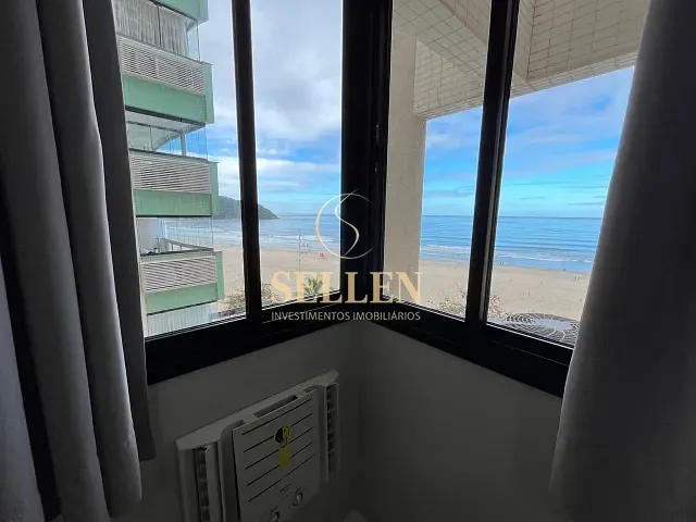 Apartamento 4 quartos e 3 banheiros, para alugar, no bairro Centro em Balneário Camboriú