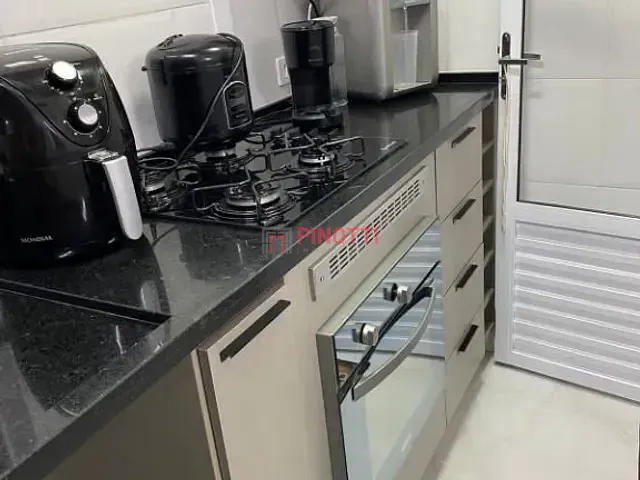 Apartamento 2 quartos e 1 banheiro, à venda, no bairro Vila Helena em Santo André
