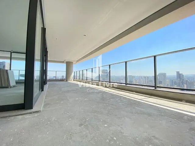 Apartamento com 230m² 3 quartos e 6 banheiros, à venda, no bairro Pinheiros em São Paulo