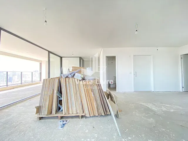 Apartamento com 230m² 3 quartos e 6 banheiros, à venda, no bairro Pinheiros em São Paulo