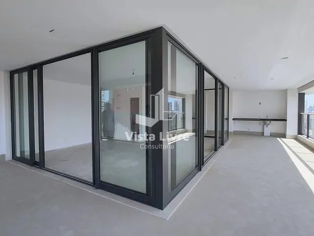 Apartamento com 230m² 4 quartos e 5 banheiros, à venda, no bairro Pinheiros em São Paulo