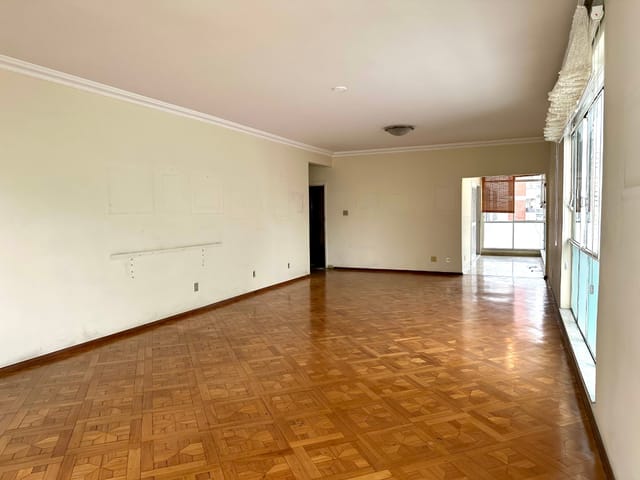 Apartamento com 260m² 3 quartos e 2 banheiros, à venda, no bairro Higienópolis em São Paulo