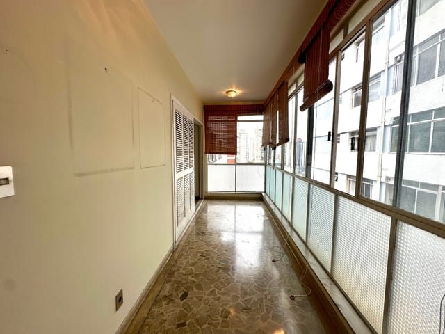 Apartamento com 260m² 3 quartos e 2 banheiros, à venda, no bairro Higienópolis em São Paulo