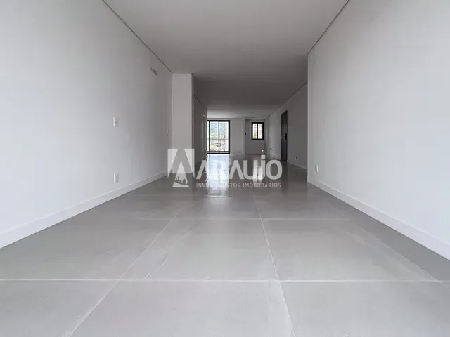Apartamento 3 quartos e 3 banheiros, à venda, no bairro Praia Brava em Itajaí