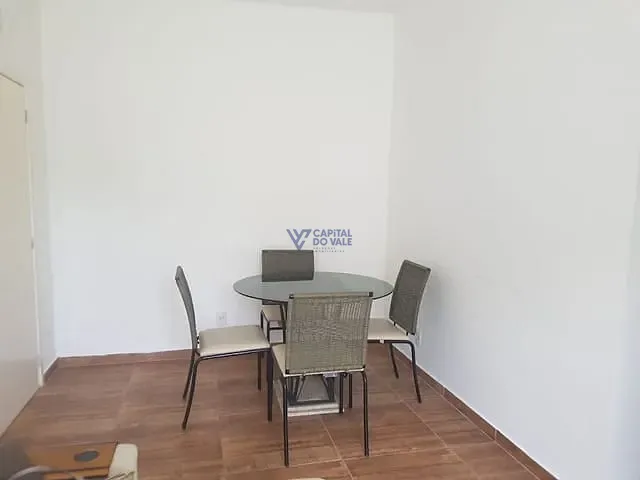 Apartamento 2 quartos e 1 banheiro, à venda, no bairro Vila Zizinha em São José dos Campos