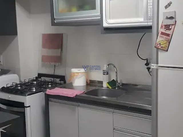 Apartamento 2 quartos e 1 banheiro, à venda, no bairro Vila Zizinha em São José dos Campos