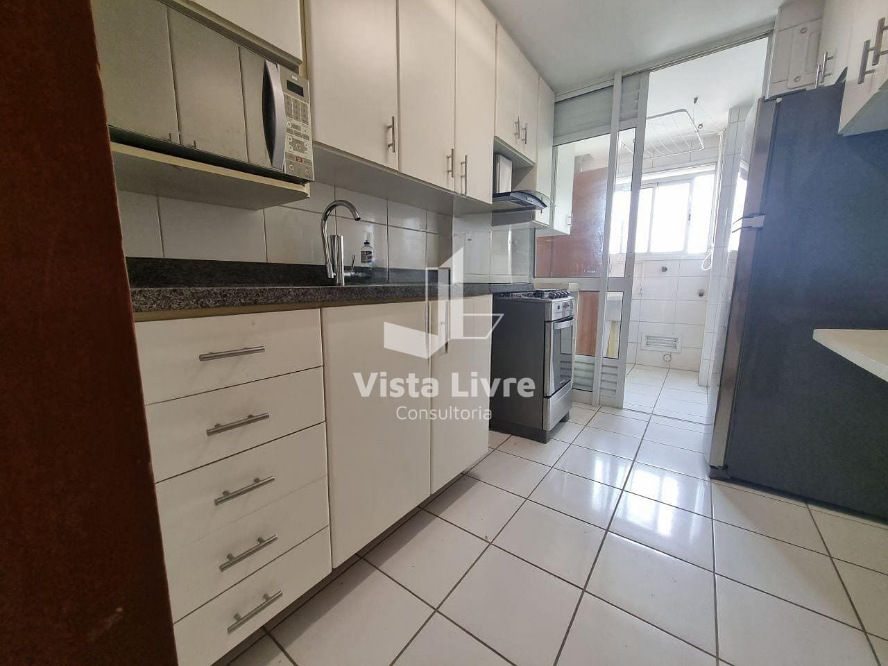 Apartamento à venda com 3 quartos, 80m² - Foto 8