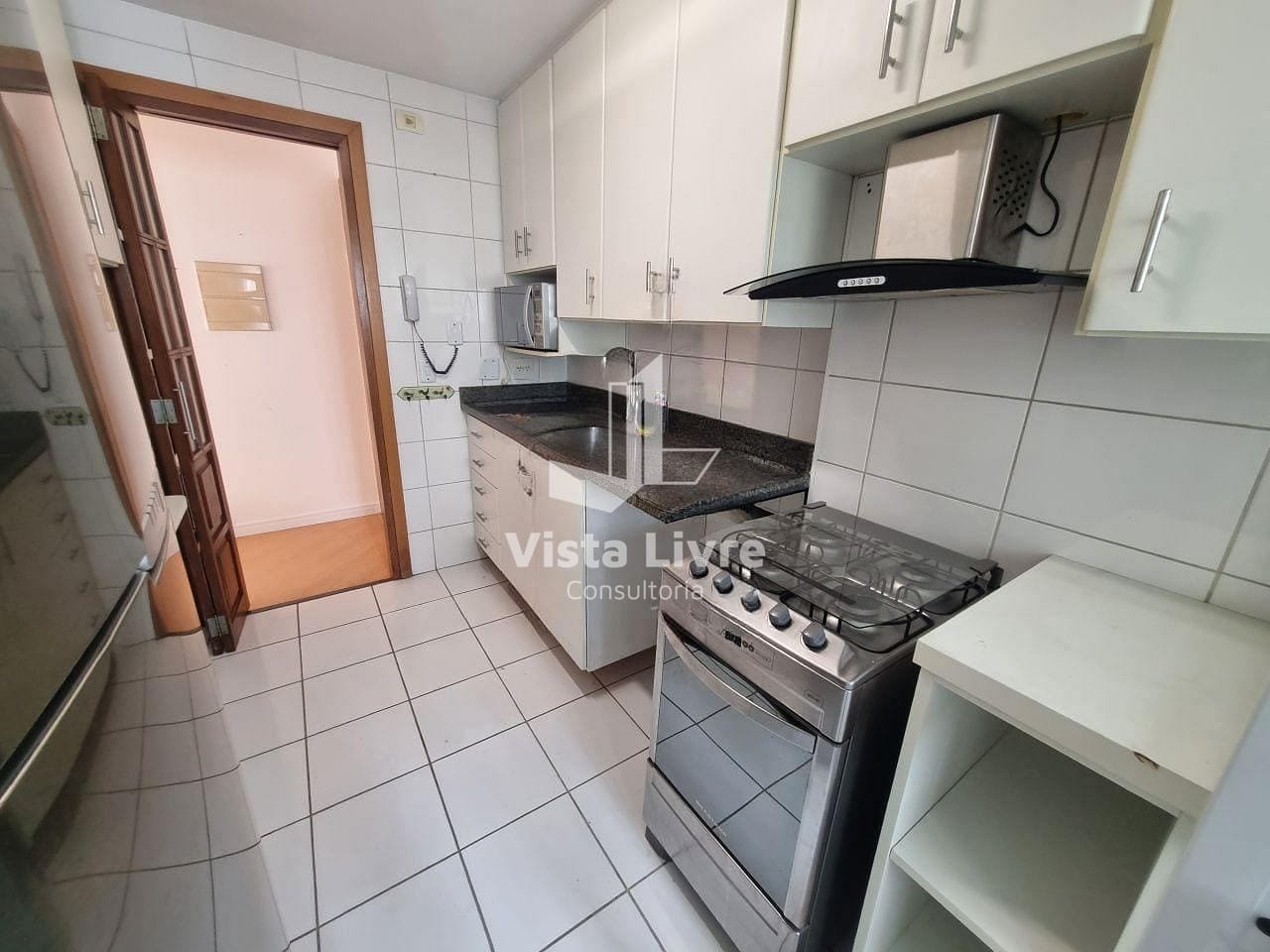 Apartamento à venda com 3 quartos, 80m² - Foto 7