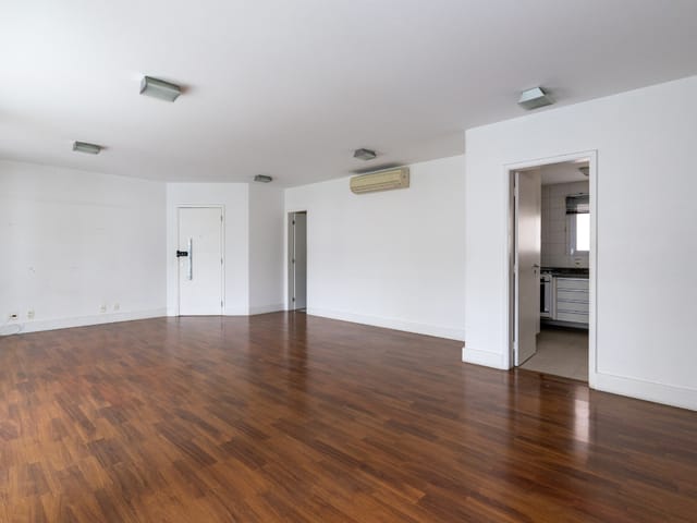 Apartamento com 155m² 3 quartos e 4 banheiros, à venda, no bairro Campo Belo em São Paulo