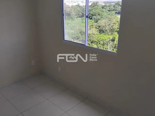 Apartamento 2 quartos e 1 banheiro, para alugar, no bairro Centro em Camaçari
