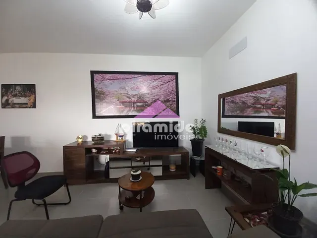 Apartamento com 120m² 2 quartos e 3 banheiros, à venda, no bairro Centro em Ubatuba