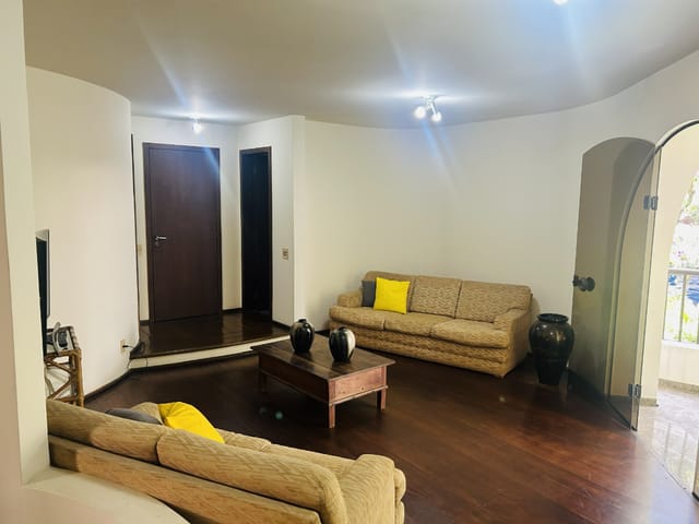 Apartamento com 170m² 4 quartos e 5 banheiros, à venda, no bairro Moema em São Paulo
