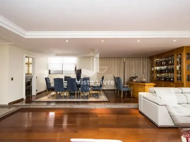Apartamento com 239m² 4 quartos e 5 banheiros, à venda, no bairro Higienópolis em São Paulo