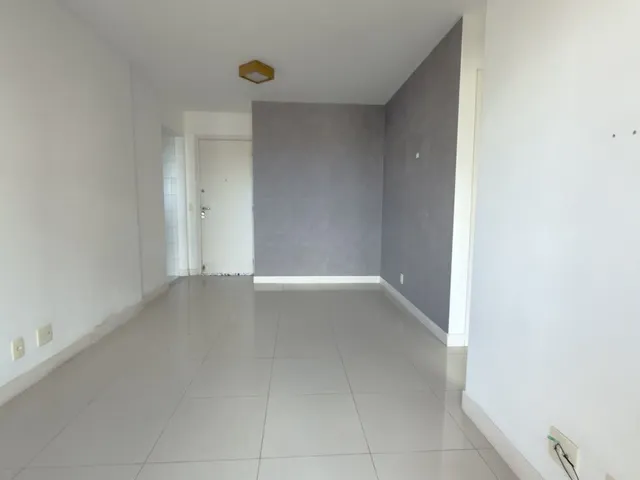 Apartamento 2 quartos e 2 banheiros, para alugar, no bairro Glória em Macaé