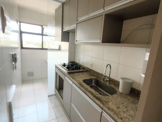 Apartamento 2 quartos e 2 banheiros, para alugar, no bairro Glória em Macaé