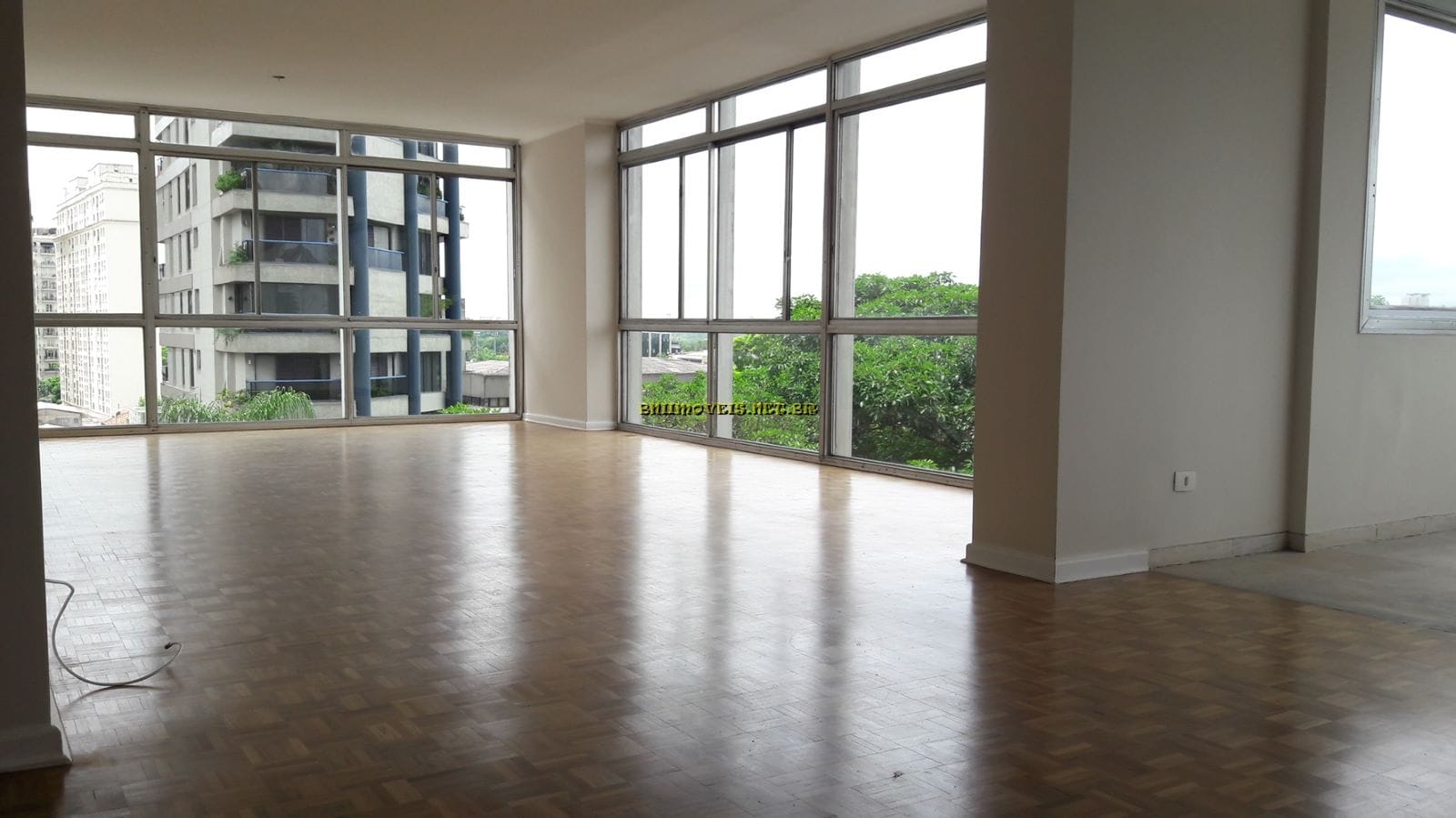 Apartamento, 3 quartos, 280 m² - Foto 1