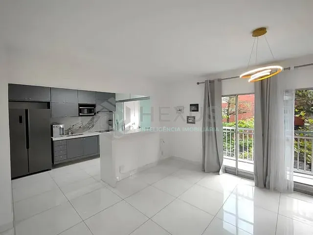 Apartamento com 130m² 3 quartos e 2 banheiros, à venda, no bairro Enseada em Guarujá