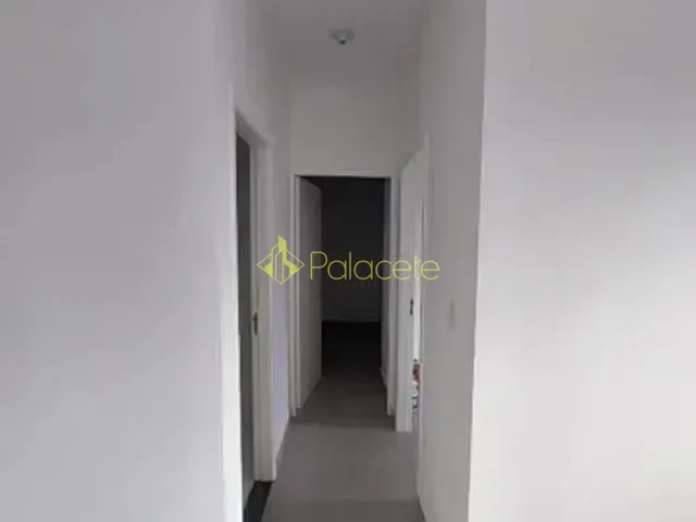 Apartamento 2 quartos e 1 banheiro, à venda, no bairro Jardim Gurilândia em Taubaté