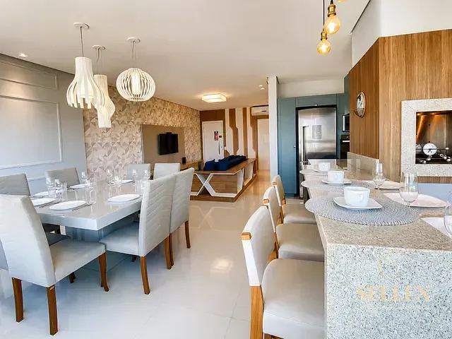 Apartamento 3 quartos e 2 banheiros, à venda ou para alugar, no bairro Centro em Balneário Camboriú