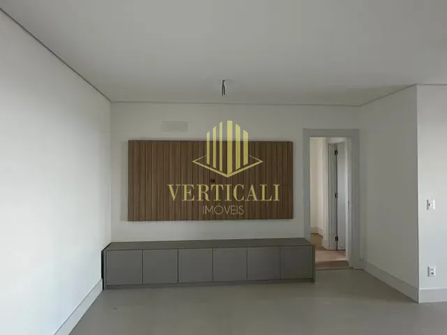 Apartamento com 132m² 3 quartos e 4 banheiros, à venda, no bairro Jardim Aclimação em Cuiabá