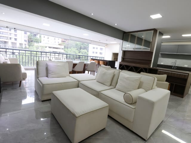 Apartamento com 142m² 3 quartos e 3 banheiros, à venda, no bairro Vila Andrade em São Paulo