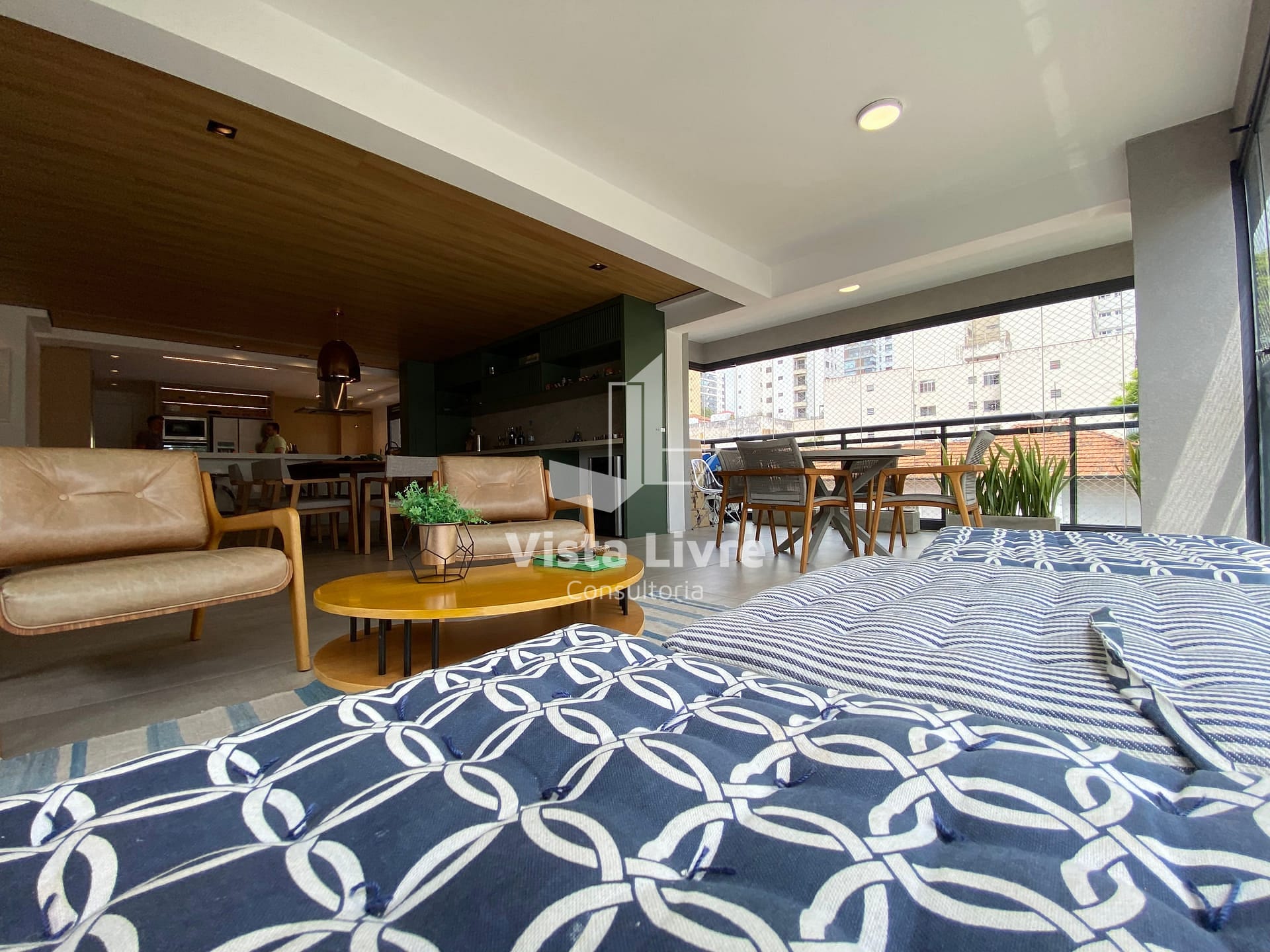 Apartamento, 3 quartos, 183 m² - Foto 2