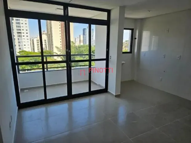 Apartamento 2 quartos e 1 banheiro, à venda, no bairro Baeta Neves em São Bernardo do Campo