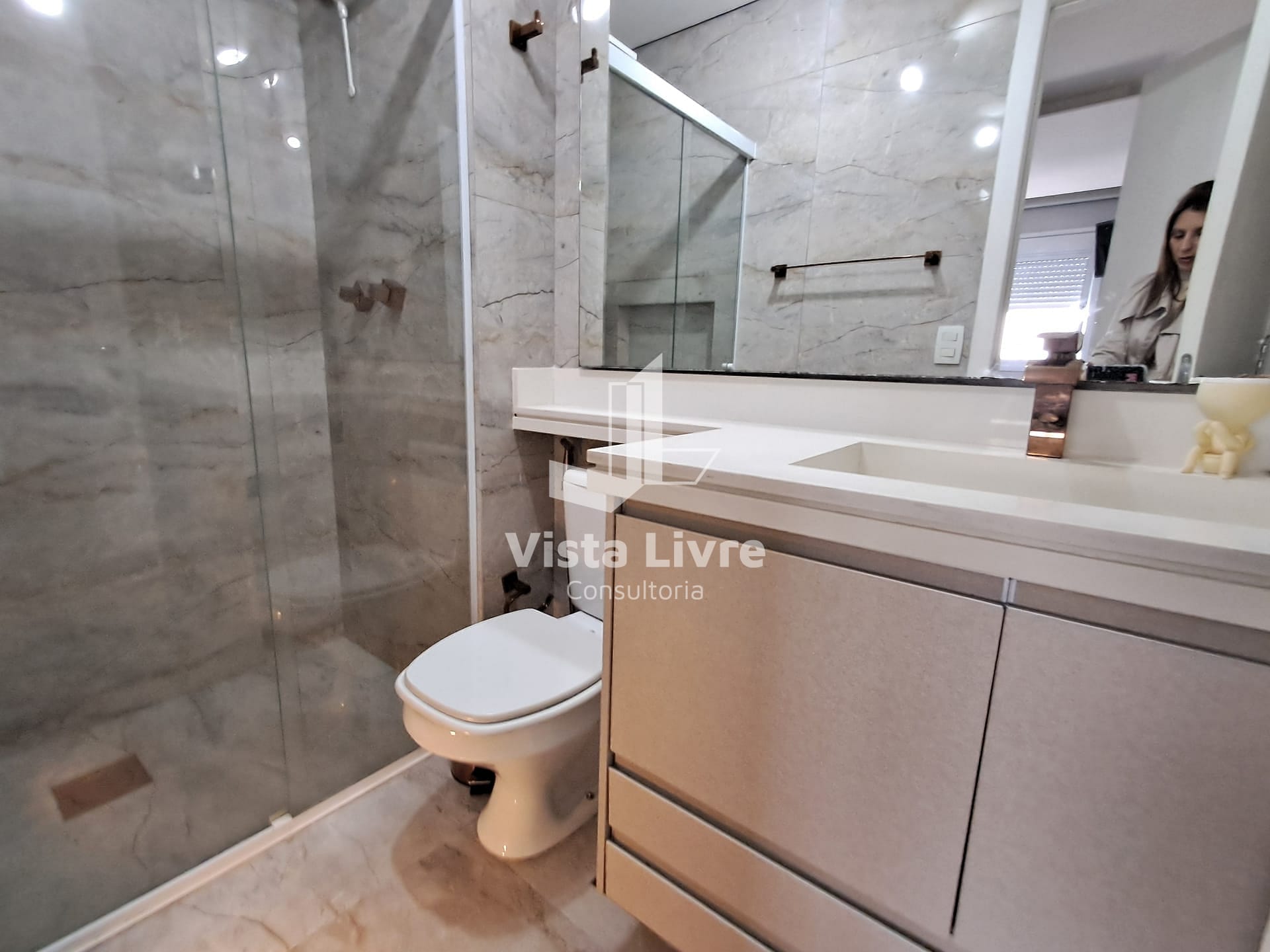 Apartamento à venda com 2 quartos, 62m² - Foto 17