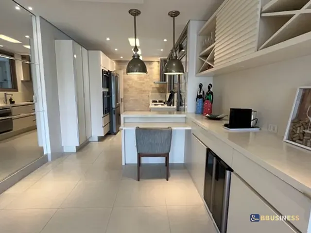 Apartamento 5 quartos e 4 banheiros, à venda, no bairro Riviera de São Lourenço  em Bertioga