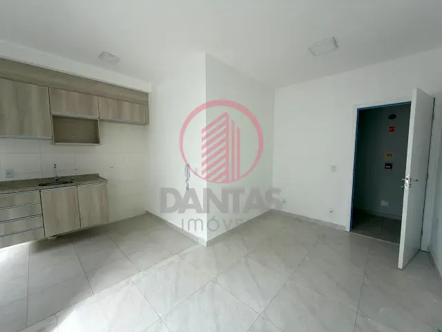 Apartamento 1 quarto e 1 banheiro, para alugar, no bairro Presidente Altino em Osasco