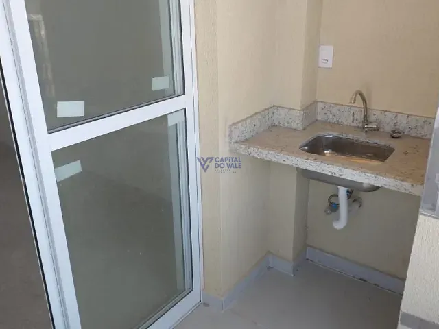 Apartamento 2 quartos e 2 banheiros, à venda, no bairro Jardim Oriente em São José dos Campos
