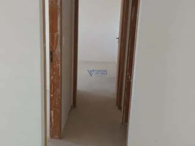 Apartamento 2 quartos e 2 banheiros, à venda, no bairro Jardim Oriente em São José dos Campos