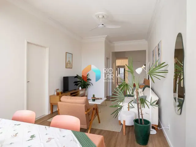Apartamento com 84m² 2 quartos e 2 banheiros, à venda, no bairro Copacabana em Rio de Janeiro