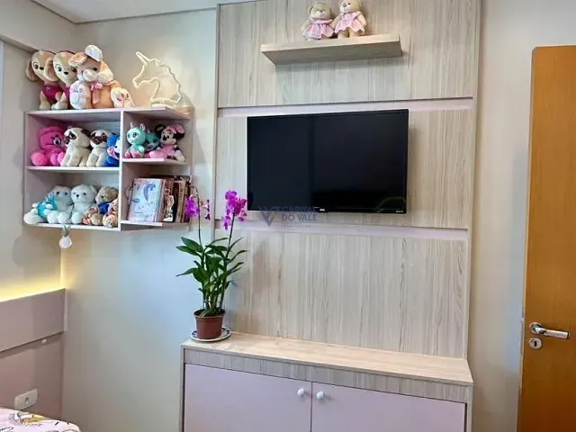 Apartamento 2 quartos e 2 banheiros, à venda, no bairro Vila Adyana em São José dos Campos
