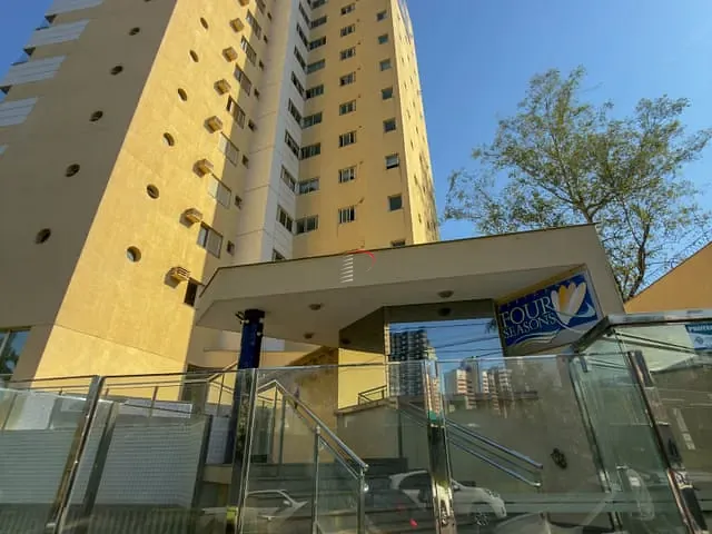 Apartamento com 207m² 3 quartos e 4 banheiros, à venda, no bairro Vila Fujita em Londrina