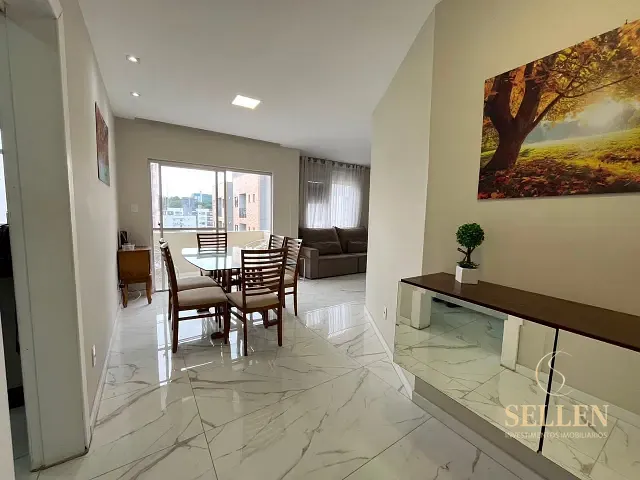 Apartamento 2 quartos e 2 banheiros, para alugar, no bairro Nações em Balneário Camboriú