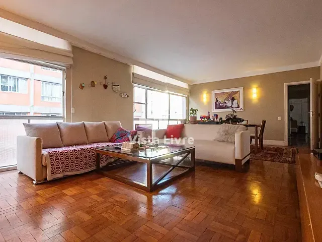 Apartamento com 170m² 3 quartos e 2 banheiros, à venda, no bairro Cerqueira César em São Paulo