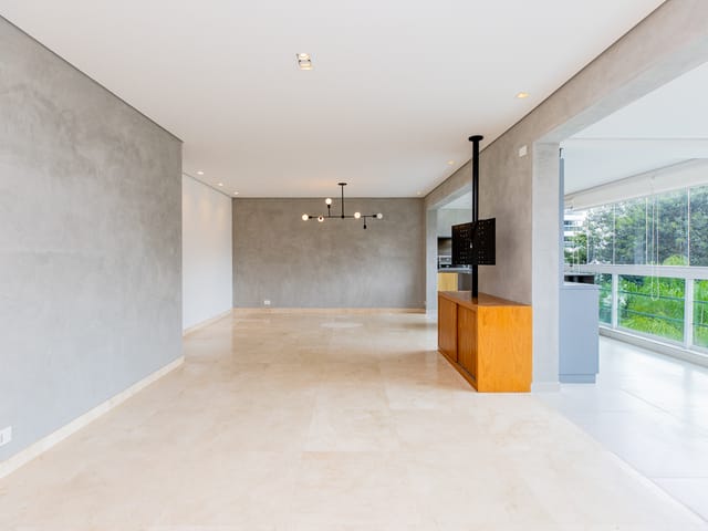 Apartamento com 143m² 3 quartos e 5 banheiros, à venda, no bairro Panamby em São Paulo