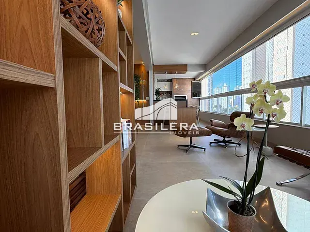 Apartamento 4 quartos e 6 banheiros, à venda, no bairro Setor Bueno em Goiânia