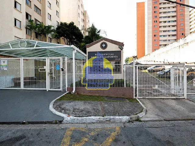 Apartamento com 40m² 2 quartos e 1 banheiro, para alugar, no bairro Jaguaribe em Osasco