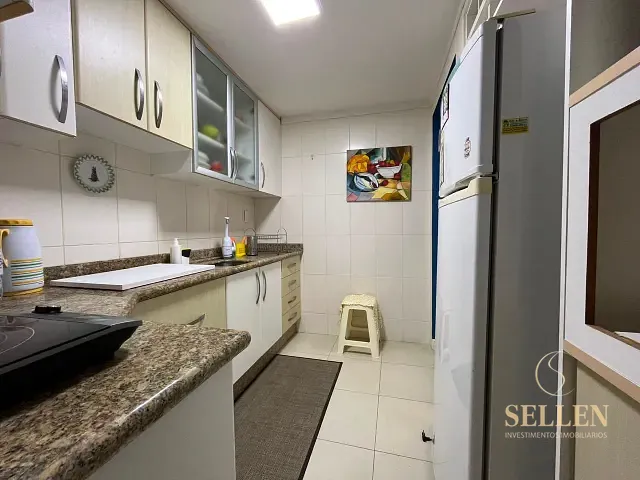Apartamento 2 quartos e 1 banheiro, para alugar, no bairro Pioneiros em Balneário Camboriú